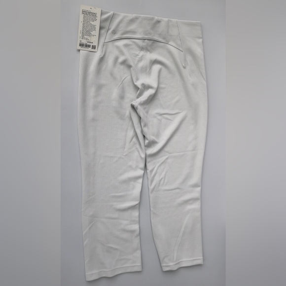 NWT- Lululemon Ribbed Softstreme Zip-Leg HR Crop 25" in white, size 10. - Picture 9 of 10
